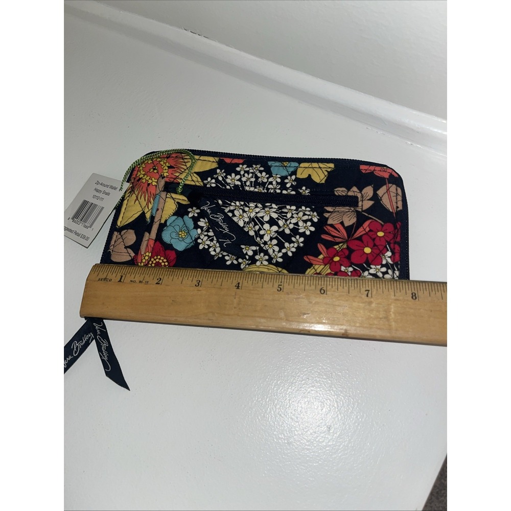 New Vera Bradley Zip‎ Around Wallet, Happy Snails - Picture 5 of 6
